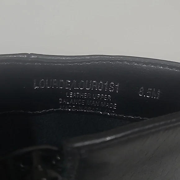 Elegant Black Women's Boots - Picture 2 of 9